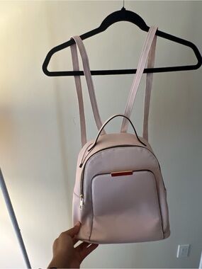 hobi knits backpack mini keychain Keychains Activity: Water Sports 1 1/2 Metal Color Color:BLUETTE Nike Heritage Backpack Lilac